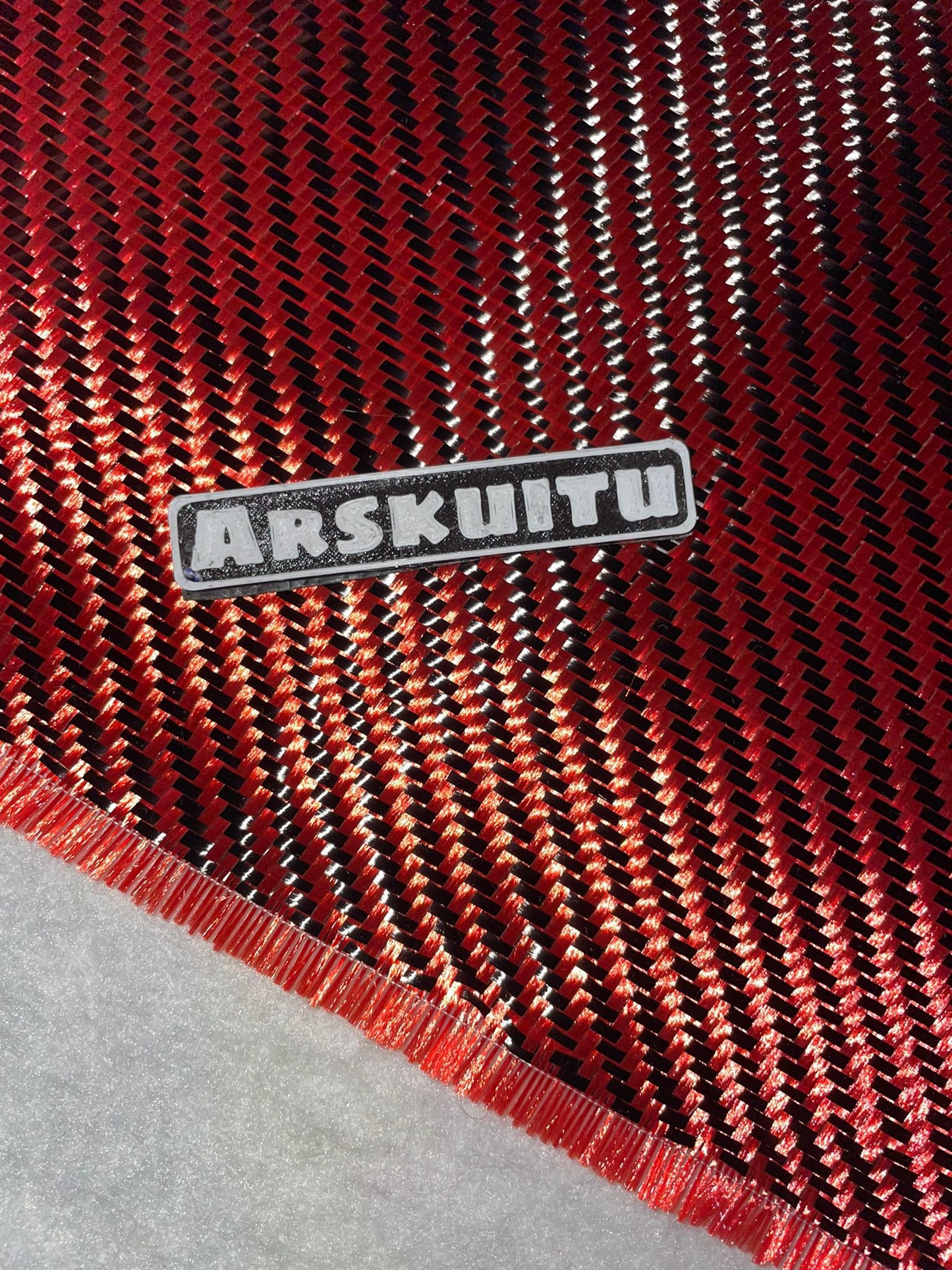 Hiilikuituarkki