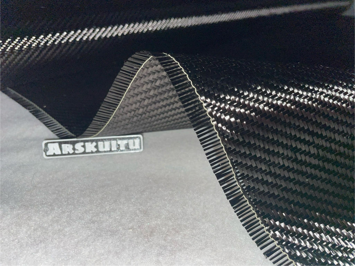 Hiilikuituarkki